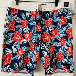 Rvca 19” Boardshort Size 34
